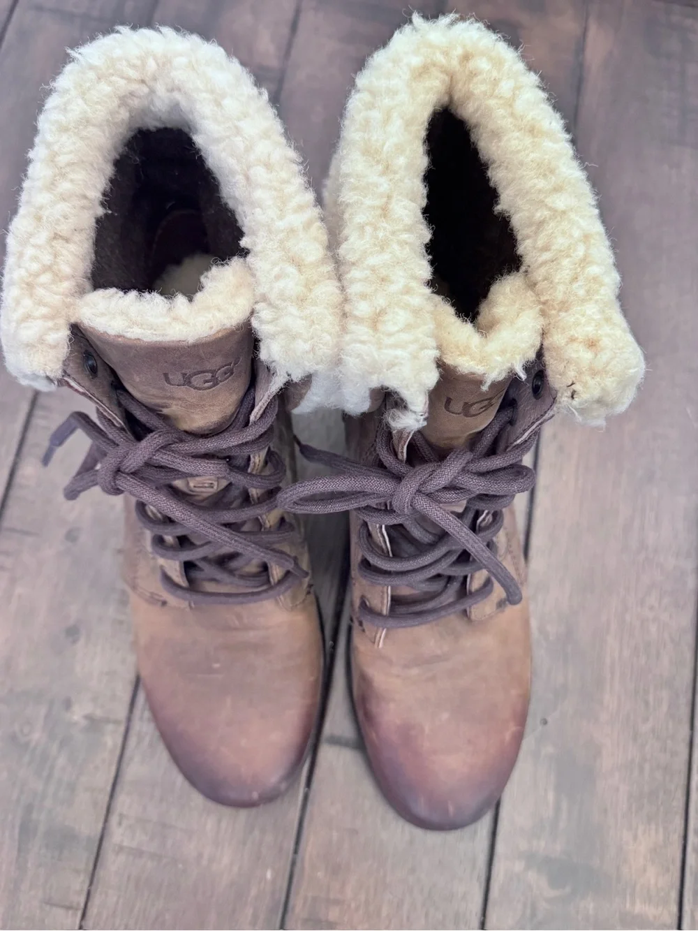 UGG Zea Wedge Winter Boots Womens Size 7 EUR 38 Brown Leather Sheepskin Gorpcore